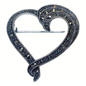 Open Heart Swirl Icy Rhinestone Brooch Pin AHA CHICOS 2014 Silver Tone